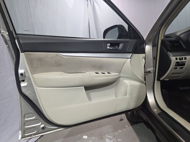 2014 Subaru Outback in Arvada, CO 80002 - 18118776 19