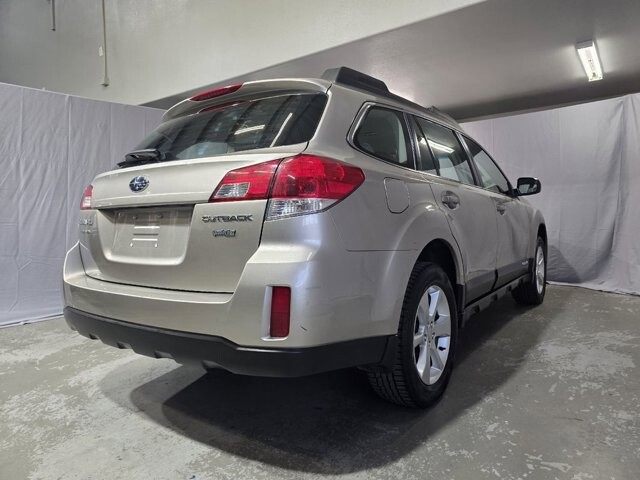 2014 Subaru Outback in Arvada, CO 80002 - 18118776 11