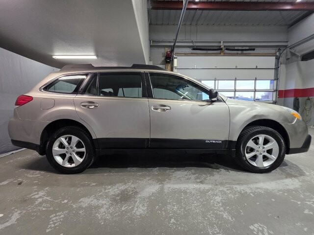 2014 Subaru Outback in Arvada, CO 80002 - 18118776 10