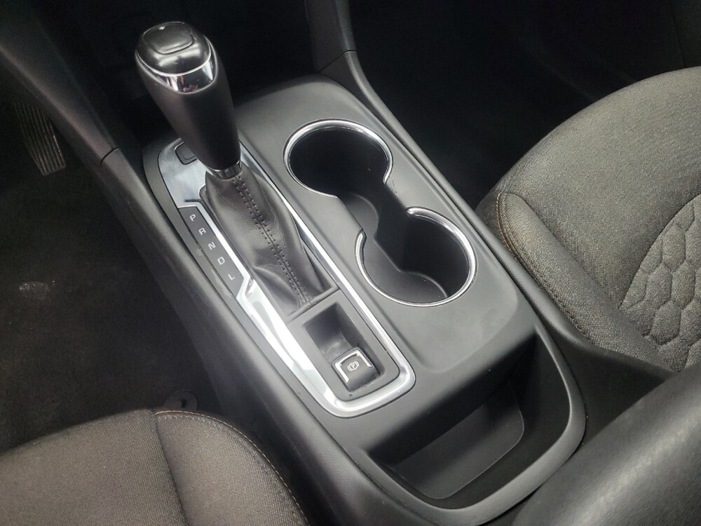 2018 Chevrolet Equinox in Mishawaka, IN 46545 - 18118780 26