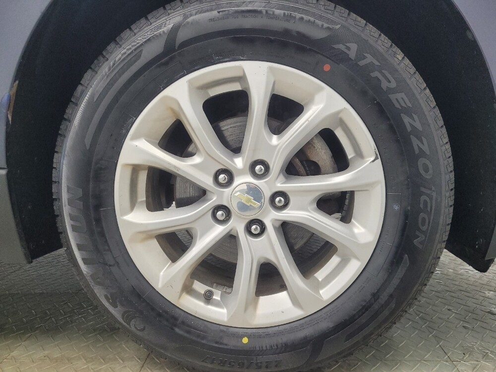 2018 Chevrolet Equinox in Mishawaka, IN 46545 - 18118780 31