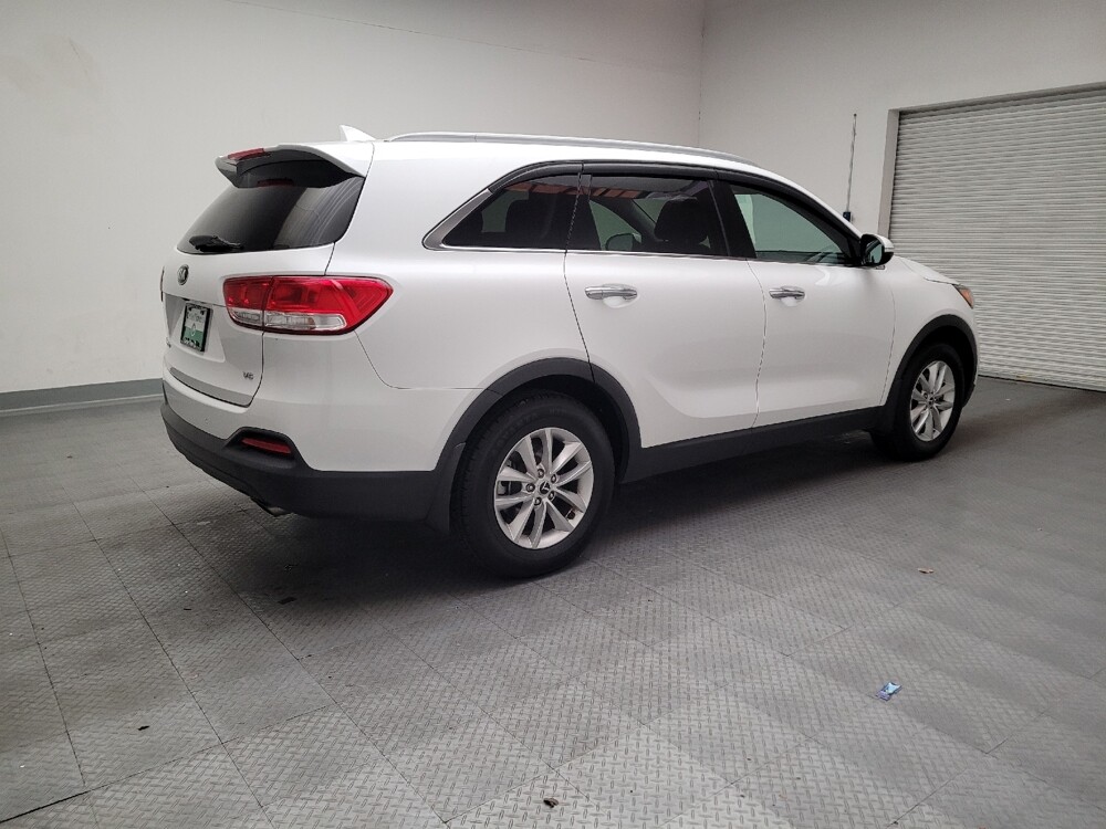2016 Kia Sorento in Torrance, CA 90504 - 18118782 10