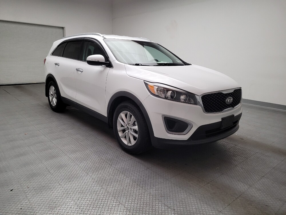 2016 Kia Sorento in Torrance, CA 90504 - 18118782 13