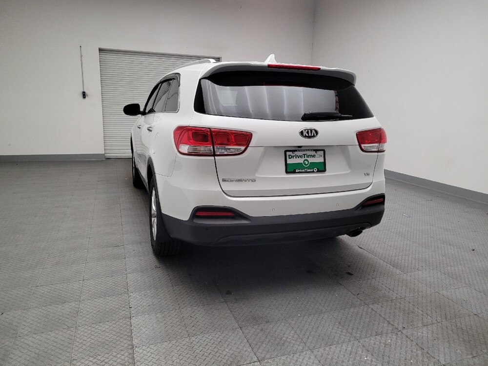 2016 Kia Sorento in Torrance, CA 90504 - 18118782 6