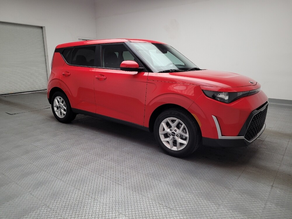 2024 Kia Soul in Riverside, CA 92504 - 18118785 11