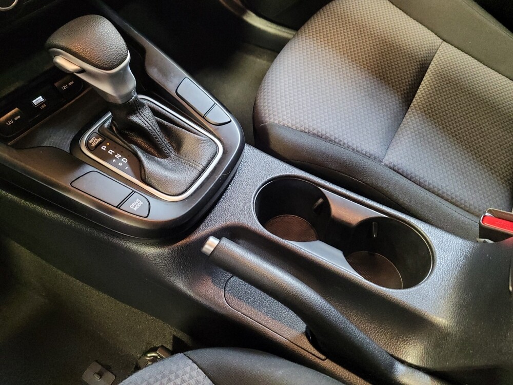 2024 Kia Soul in Riverside, CA 92504 - 18118785 26