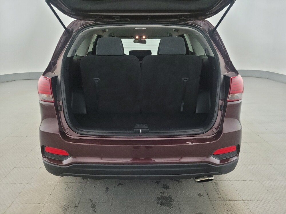 2020 Kia Sorento in Plymouth Meeting, PA 19462 - 18118789 29