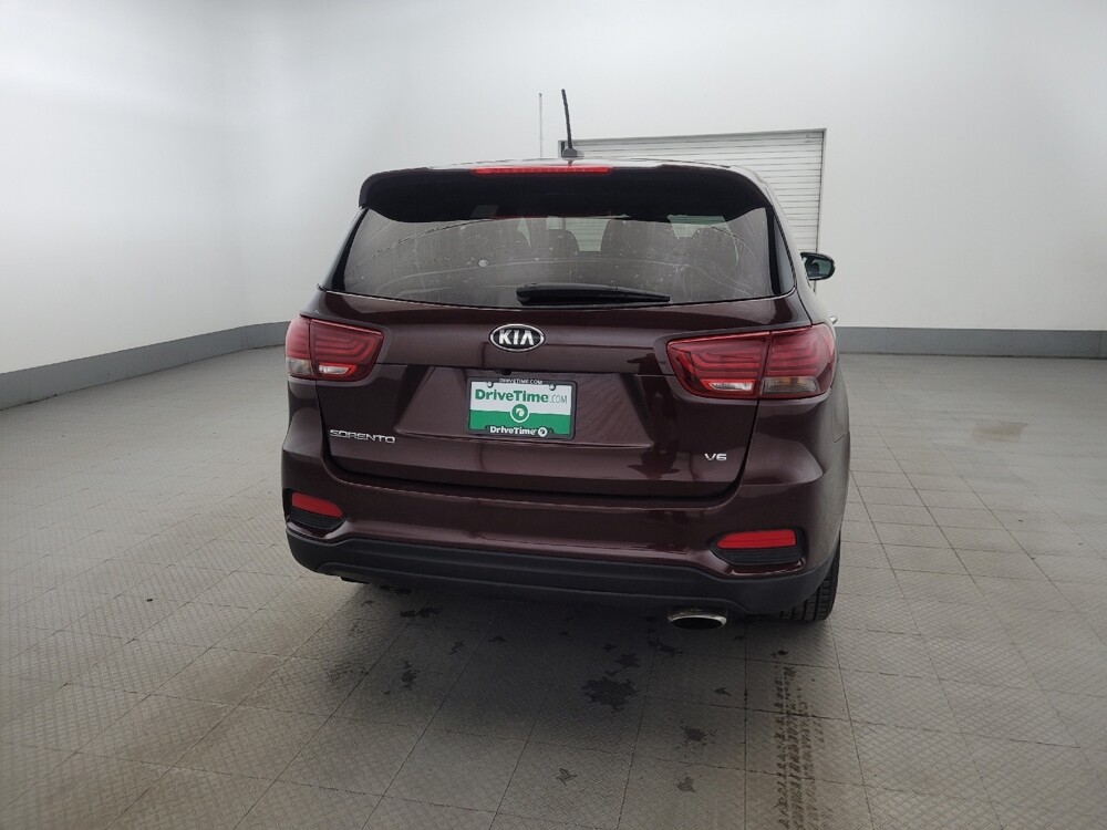 2020 Kia Sorento in Plymouth Meeting, PA 19462 - 18118789 7