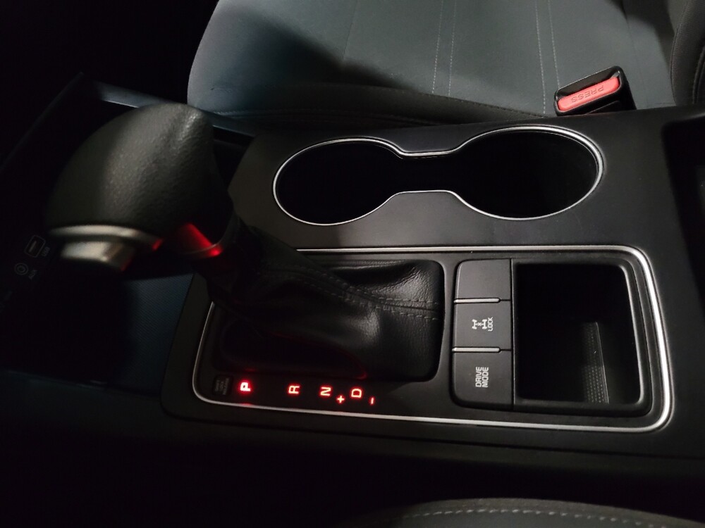 2020 Kia Sorento in Plymouth Meeting, PA 19462 - 18118789 26