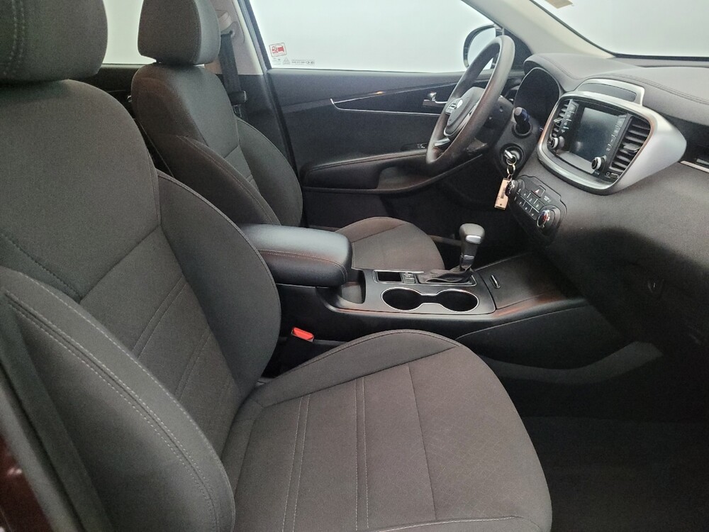 2020 Kia Sorento in Plymouth Meeting, PA 19462 - 18118789 21