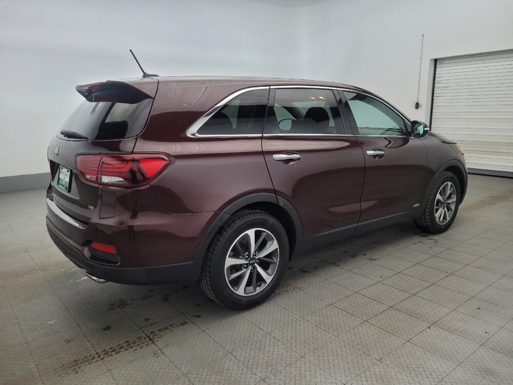 2020 Kia Sorento in Plymouth Meeting, PA 19462 - 18118789 10