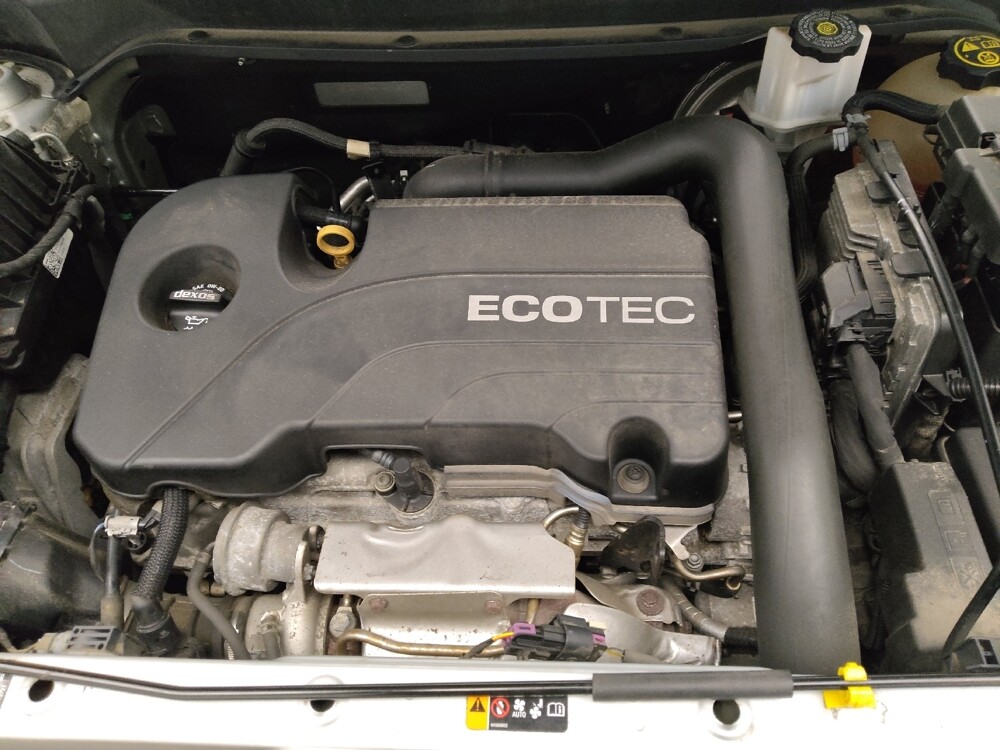 2018 Chevrolet Equinox in Midlothian, IL 60445 - 18118792 30