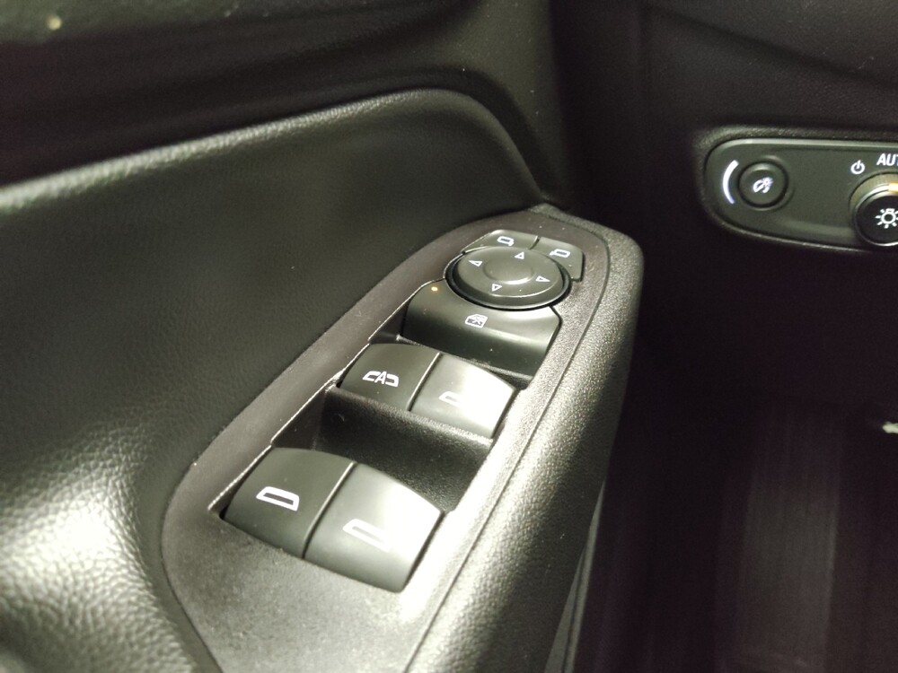 2018 Chevrolet Equinox in Midlothian, IL 60445 - 18118792 27