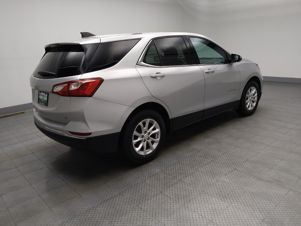 2018 Chevrolet Equinox in Midlothian, IL 60445 - 18118792 10