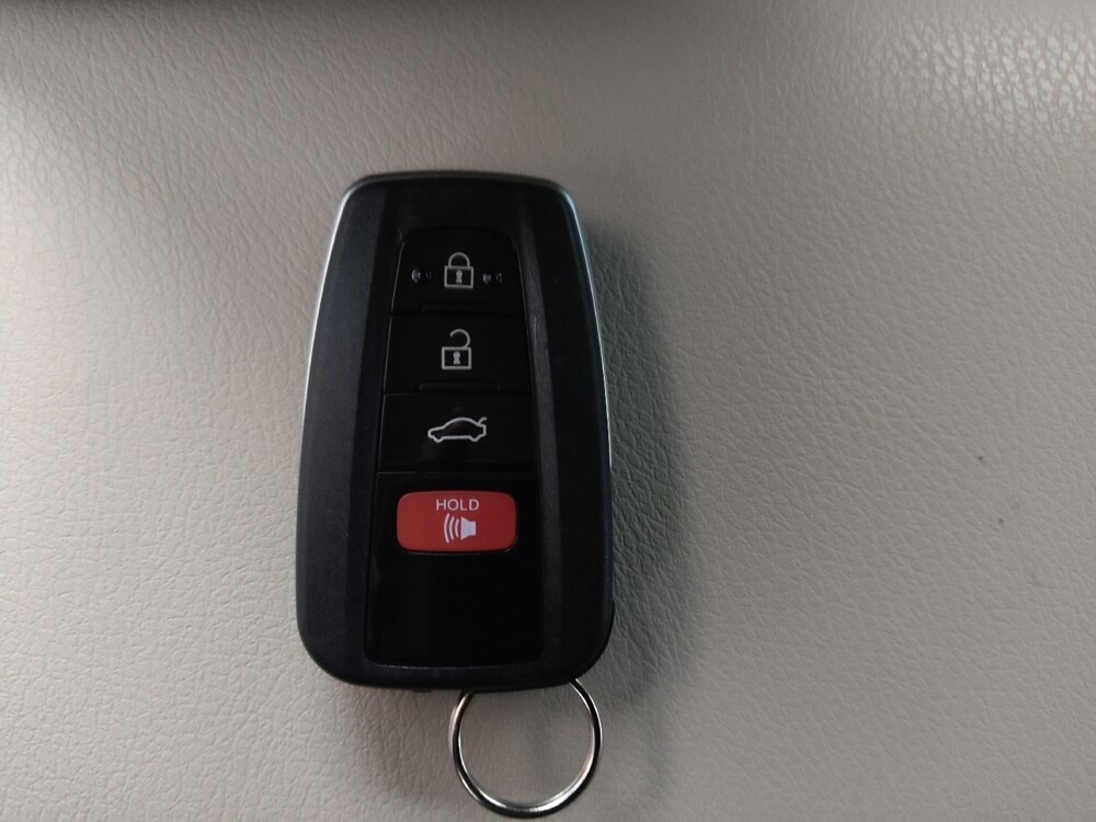 2022 Toyota Camry in Duluth, GA 30096 - 18118795 32