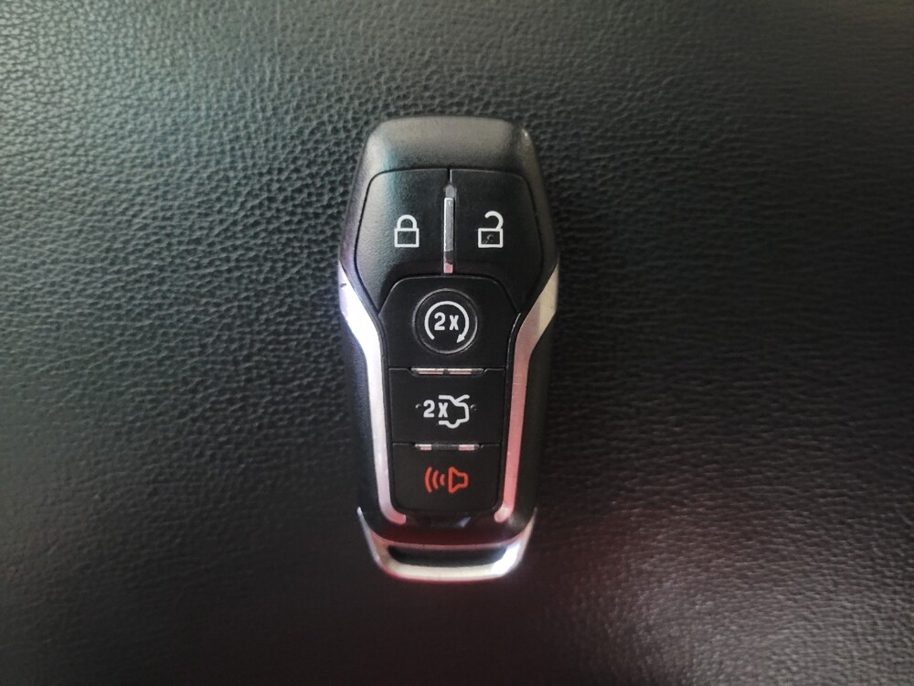 2017 Ford Explorer in Birmingham, AL 35215 - 18118800 32