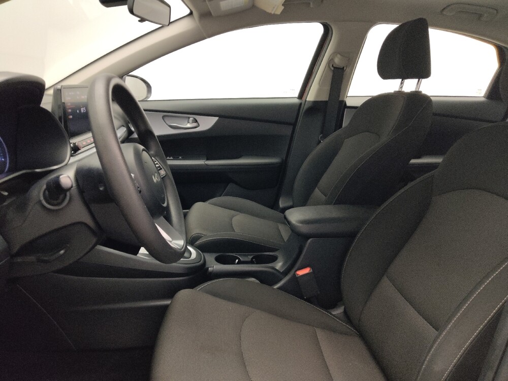 2024 Kia Forte in Macon, GA 31210 - 18118803 17