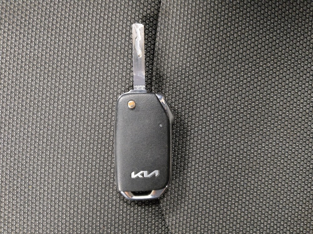 2024 Kia Forte in Macon, GA 31210 - 18118803 32