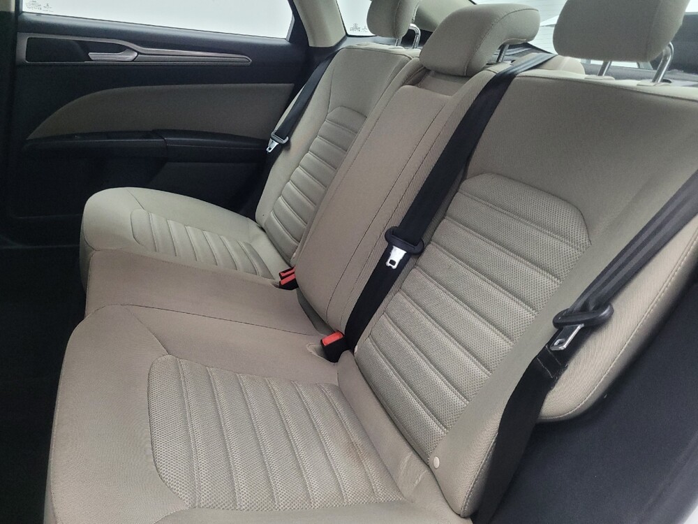 2019 Ford Fusion in Macon, GA 31210 - 18118815 18