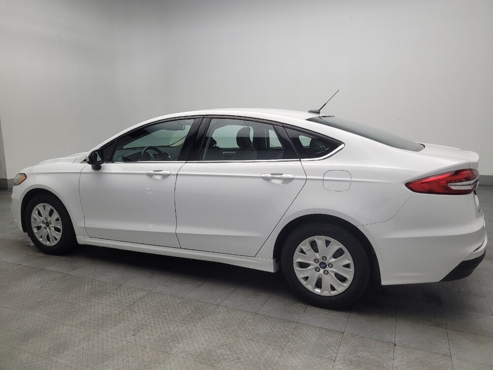2019 Ford Fusion in Macon, GA 31210 - 18118815 3