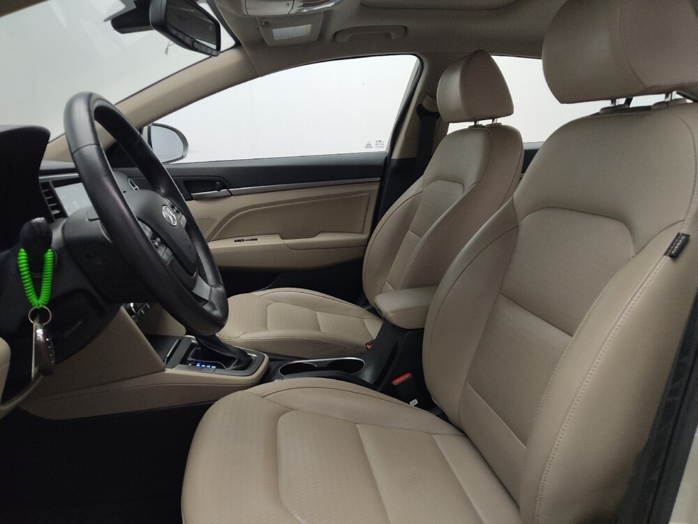 2018 Hyundai Elantra in Macon, GA 31210 - 18118817 17