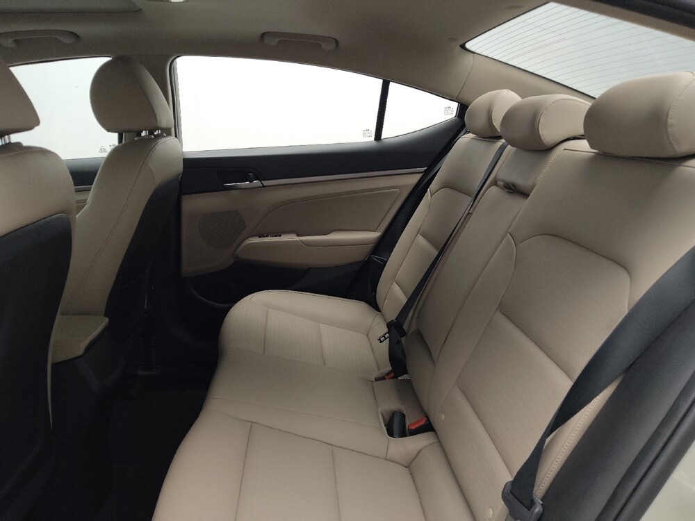 2018 Hyundai Elantra in Macon, GA 31210 - 18118817 18