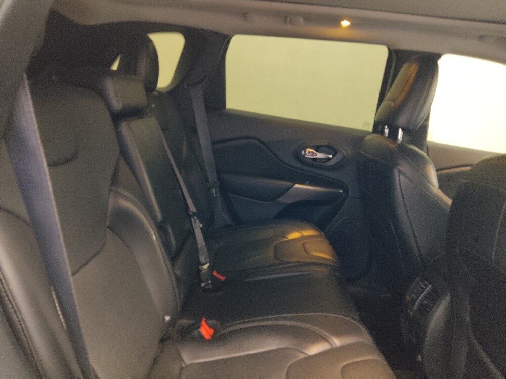 2019 Jeep Cherokee in Stone Mountain, GA 30083 - 18118820 19