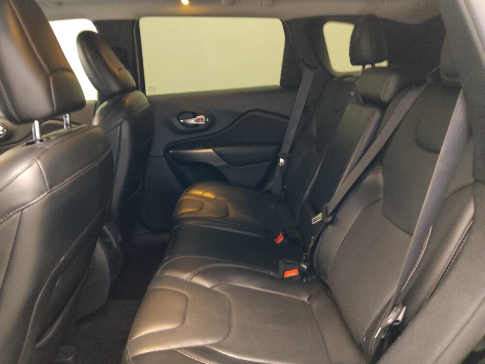 2019 Jeep Cherokee in Stone Mountain, GA 30083 - 18118820 18