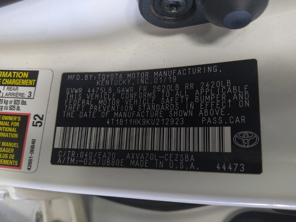 2019 Toyota Camry in Union City, GA 30291 - 18118823 33