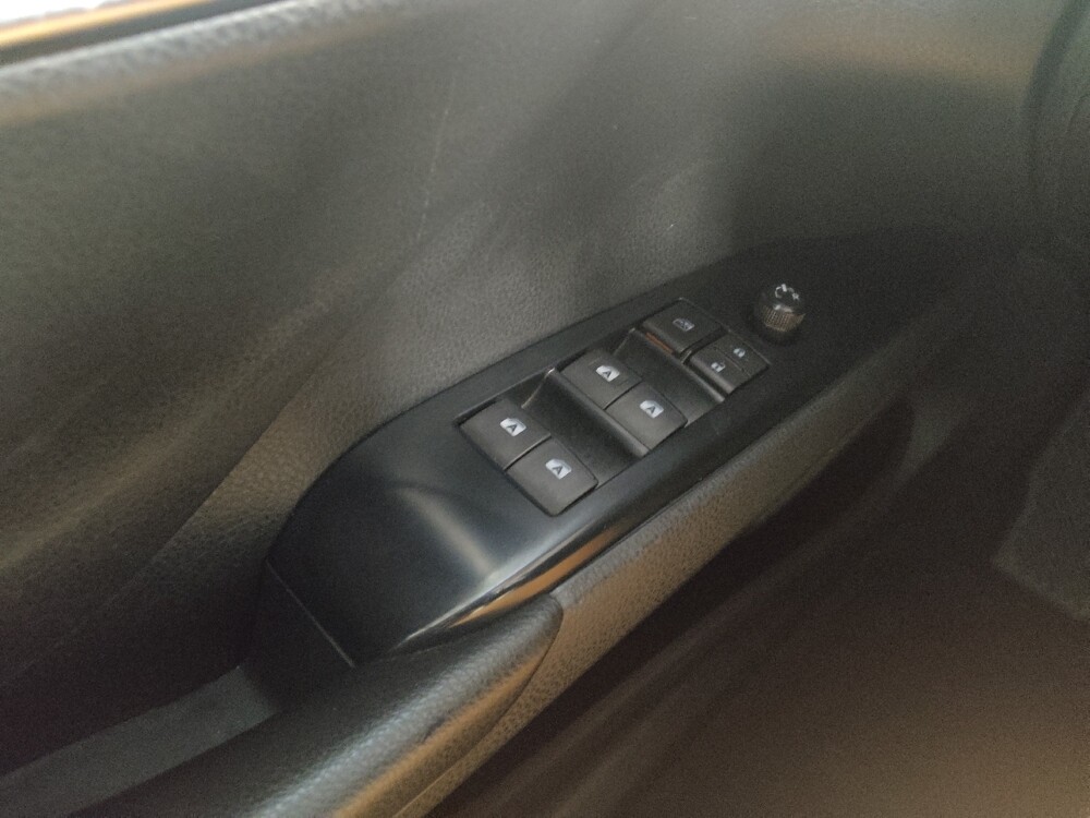 2019 Toyota Camry in Union City, GA 30291 - 18118823 27