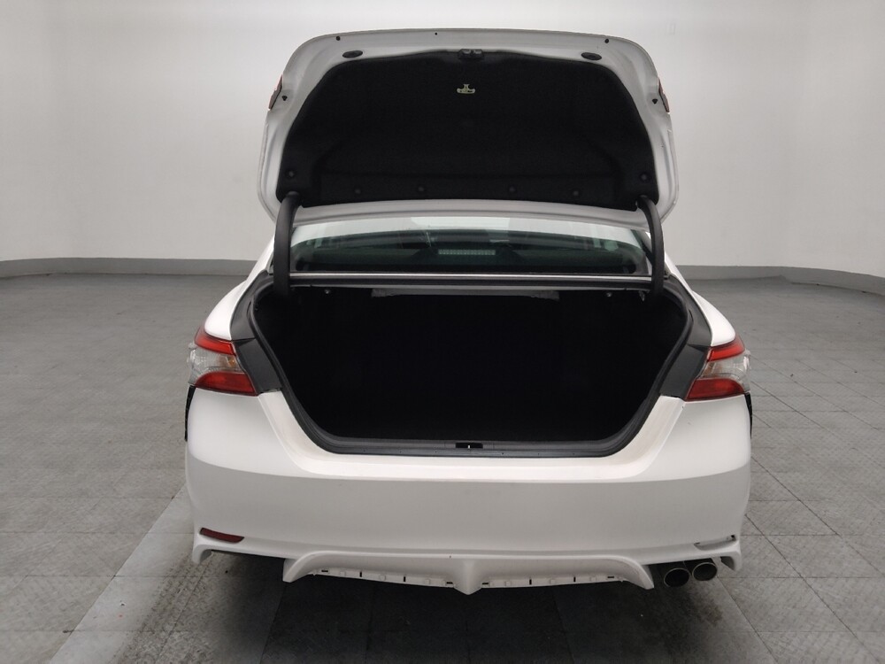 2019 Toyota Camry in Union City, GA 30291 - 18118823 29