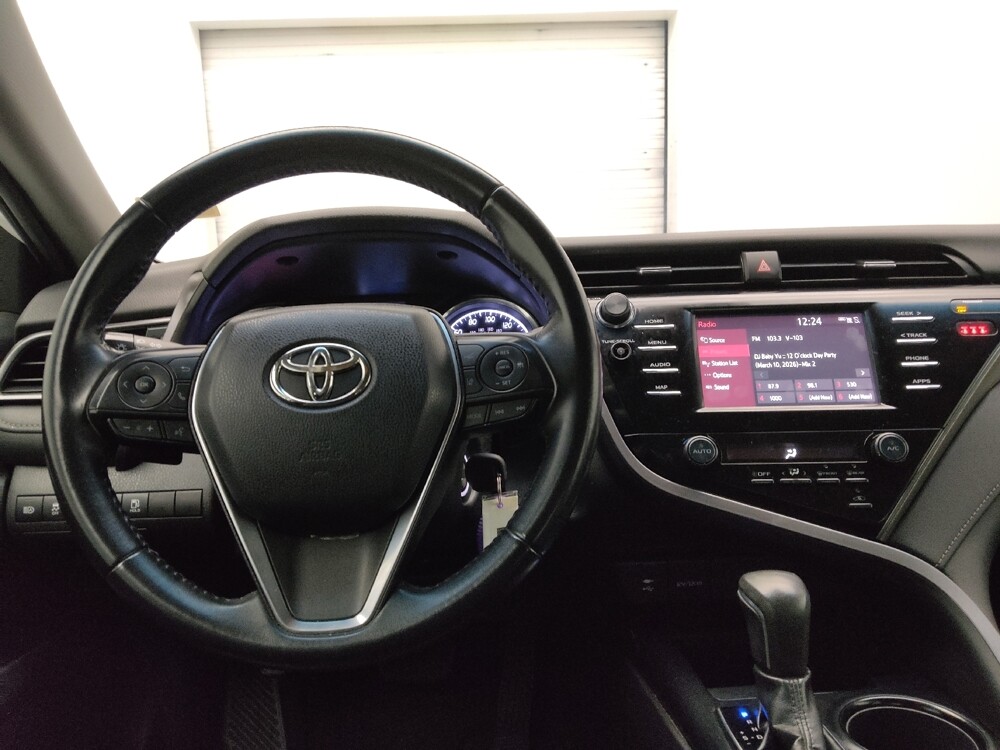 2019 Toyota Camry in Union City, GA 30291 - 18118823 22