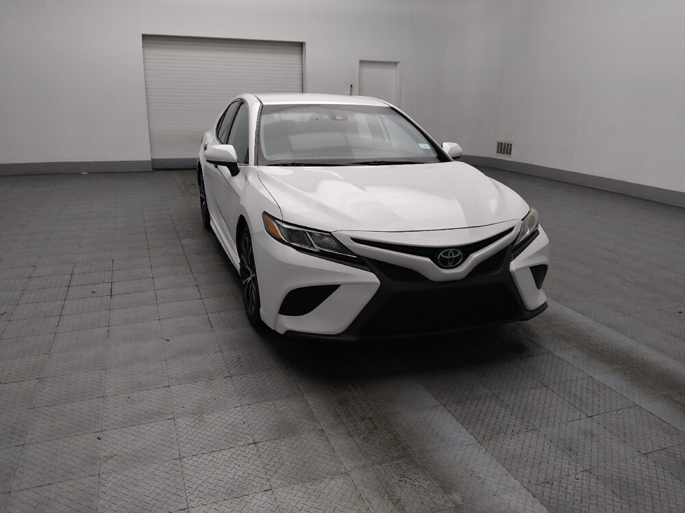 2019 Toyota Camry in Union City, GA 30291 - 18118823 13