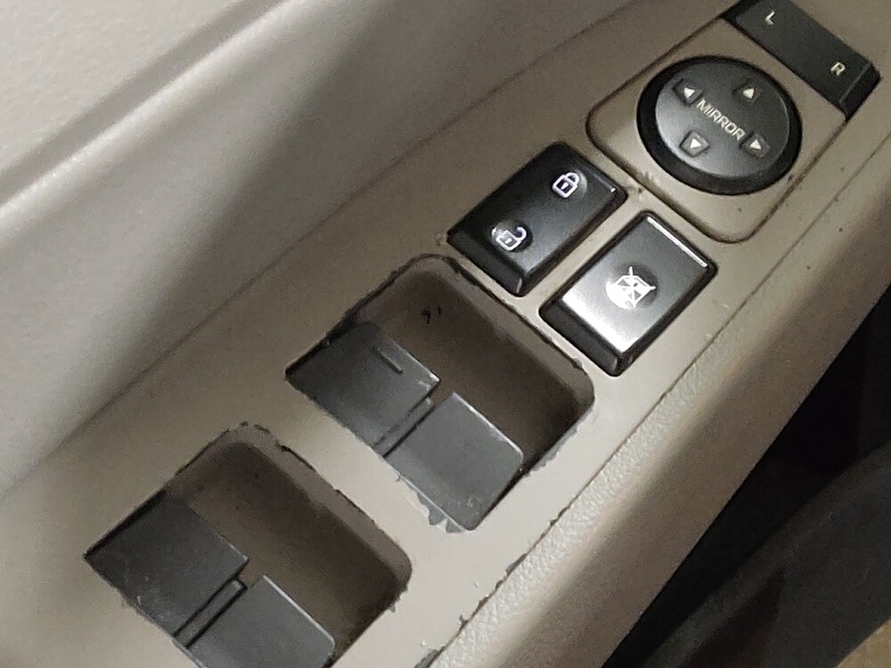 2017 Hyundai Elantra in Plano, TX 75074 - 18118836 27