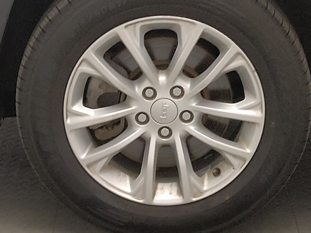 2020 Jeep Cherokee in Arlington, TX 76011 - 18118837 31