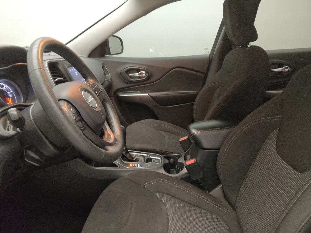 2020 Jeep Cherokee in Arlington, TX 76011 - 18118837 17
