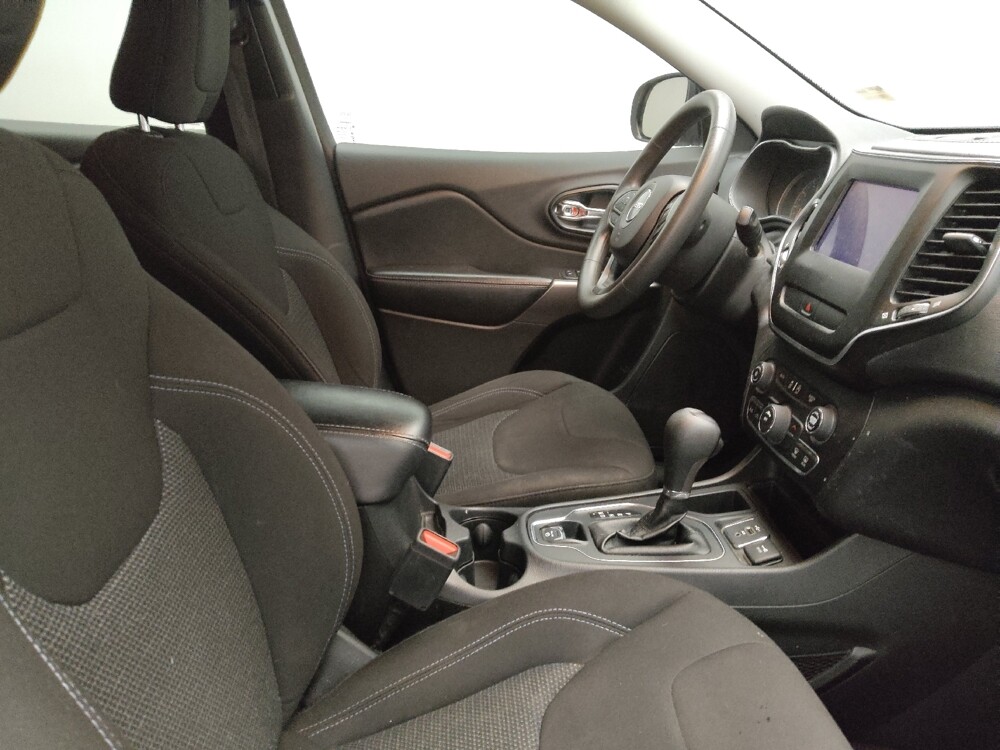 2020 Jeep Cherokee in Arlington, TX 76011 - 18118837 21