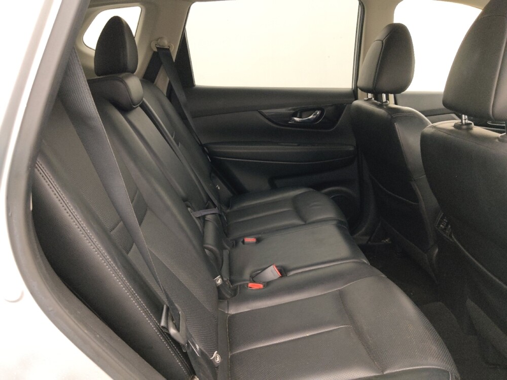 2018 Nissan Rogue in Clearwater, FL 33764 - 18118838 19