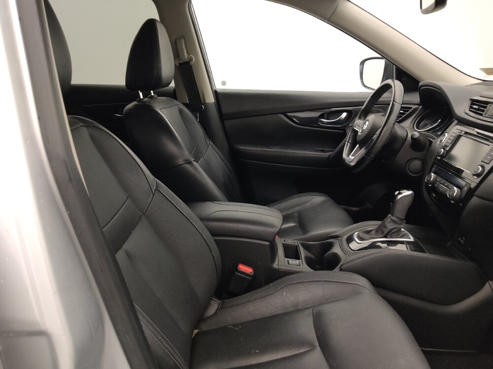 2018 Nissan Rogue in Clearwater, FL 33764 - 18118838 21