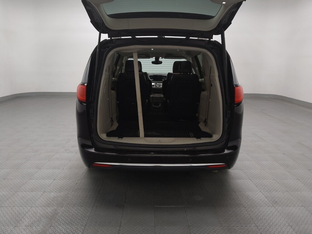 2017 Chrysler Pacifica in Lewisville, TX 75067 - 18118848 29