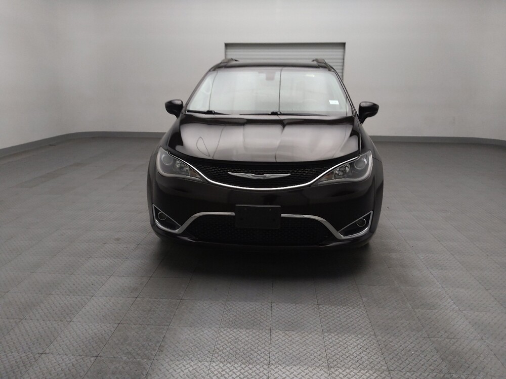 2017 Chrysler Pacifica in Lewisville, TX 75067 - 18118848 15