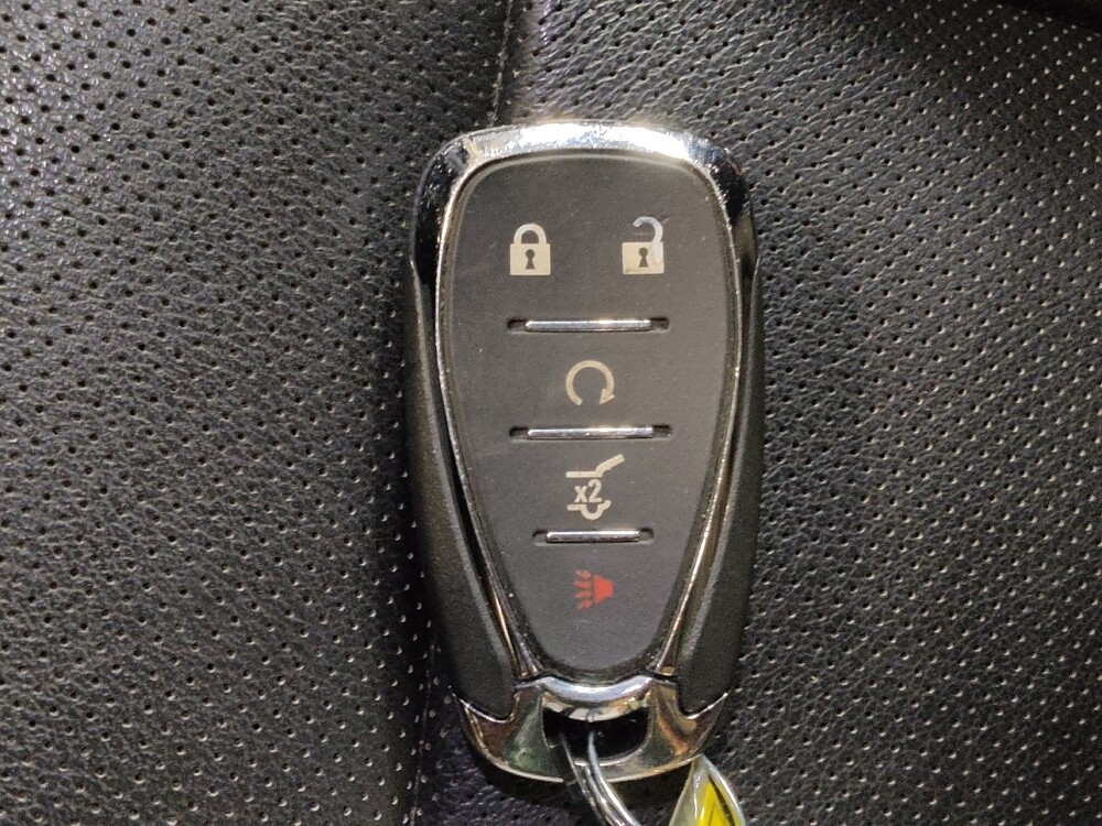 2018 Chevrolet Traverse in Tulsa, OK 74145 - 18118850 32