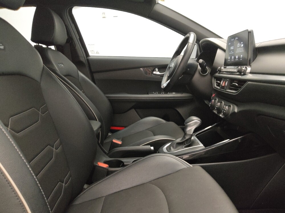 2021 Kia Forte in Plano, TX 75074 - 18118856 21