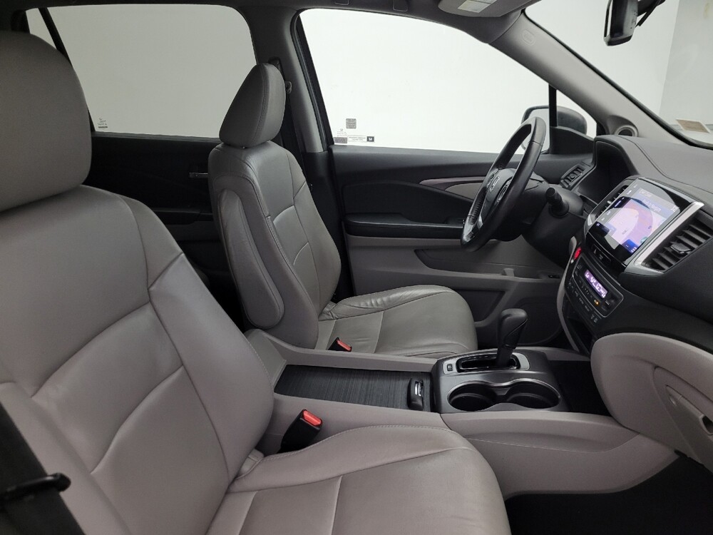 2017 Honda Pilot in Chandler, AZ 85225 - 18118860 21