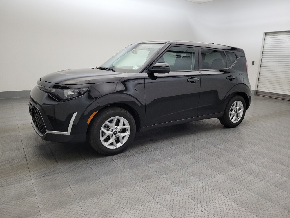 2025 Kia Soul in Phoenix, AZ 85022 - 18118866 2
