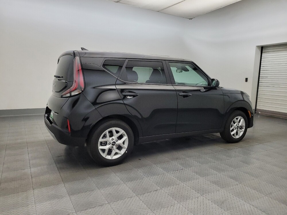 2025 Kia Soul in Phoenix, AZ 85022 - 18118866 10