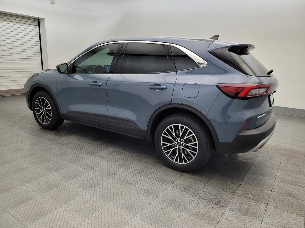 2023 Ford Escape in Mesa, AZ 85210 - 18118867 3