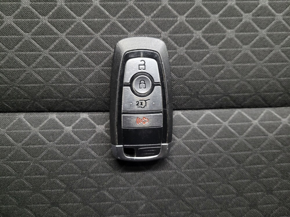 2024 Ford Escape in Las Vegas, NV 89104 - 18118868 32