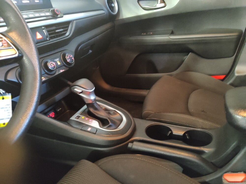 2021 Kia Forte in Clearwater, FL 33764 - 18118887 26