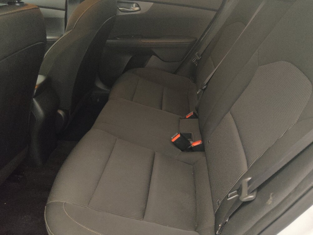 2021 Kia Forte in Clearwater, FL 33764 - 18118887 18